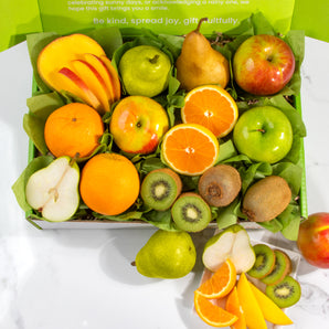 Organic Ultimate Fruit Collection Gift Box